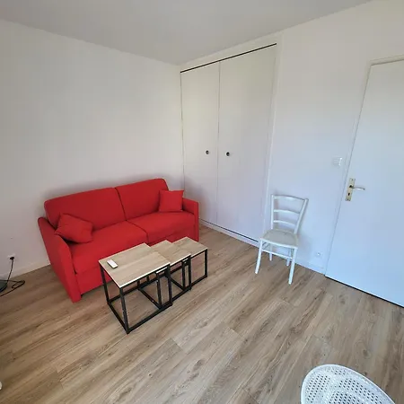 T3 Renove Face A La Avec Garage Et Wifi - Fr-1-92-919 Apartman