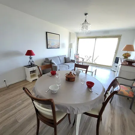 Apartment T3 Renove, Face Avec Garage Et Wifi, Aux Sables D'olonne - Fr-1-92-919 Les Sables-d'Olonne